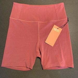 NWT Girlfriend Collective FLOAT Ultralight Run Short